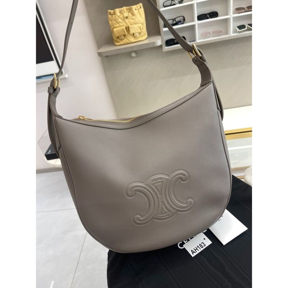 Celine Women Pre-Loved Bag Brand New Condition - Picture 5 of 9